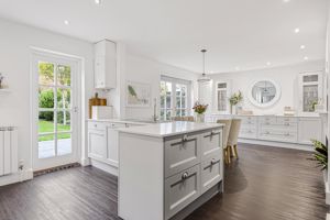 Photo 19- click for photo gallery